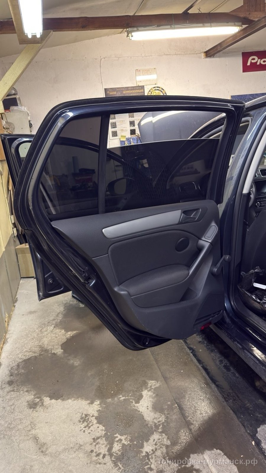 Тонировка стёкол Volkswagen Golf в Мурманске — фото 4